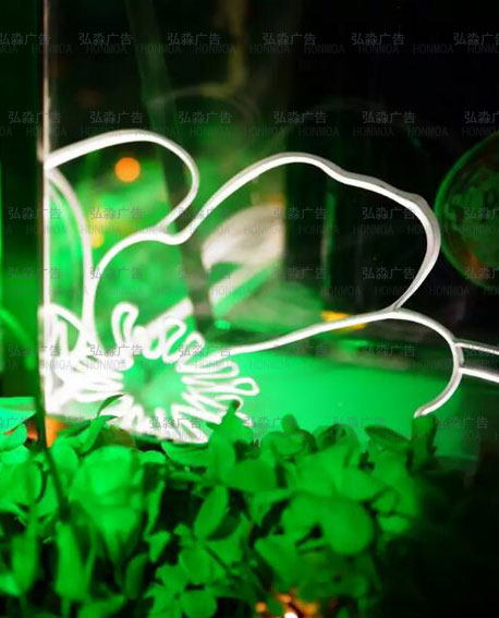 亞克力制品保養方法